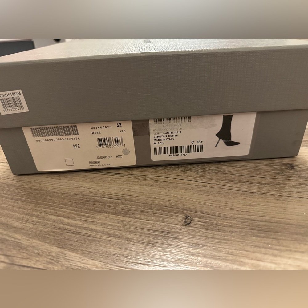 Brand new authentic Balenciaga “Tight Bootie”